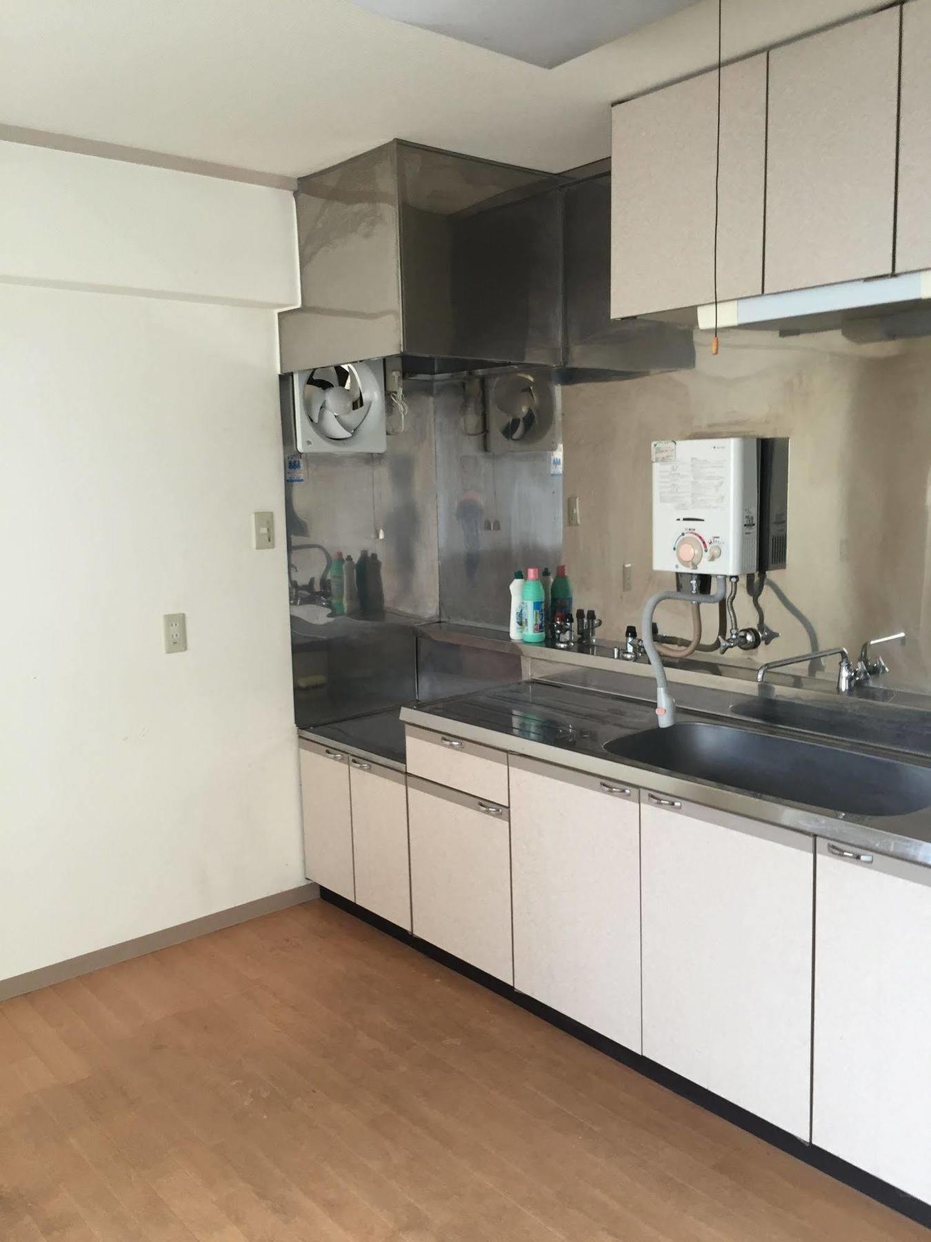 T&K Hostel Kobe Sannomiya East Экстерьер фото