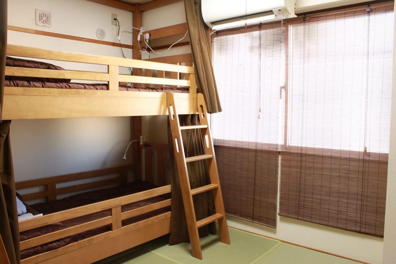 T&K Hostel Kobe Sannomiya East Экстерьер фото
